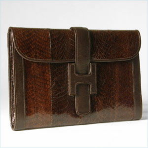 Warm brown cobra skin clutch